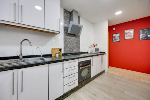 Apartamento en venta en Torrevieja, Alicante, España 3 dormitorios, 112 m2 No. 190844 - foto 10