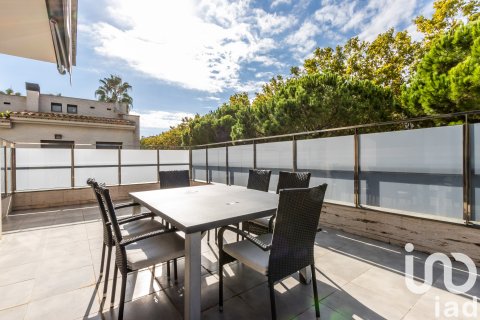 Lägenhet till salu i Castell-Platja d'Aro, Girona, Spanien 3 sovrum, 158 kvm. Nr. 153072 - foto 12