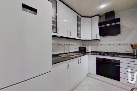 Lägenhet till salu i El Vendrell, Tarragona, Spanien 4 sovrum, 111 kvm. Nr. 153069 - foto 20