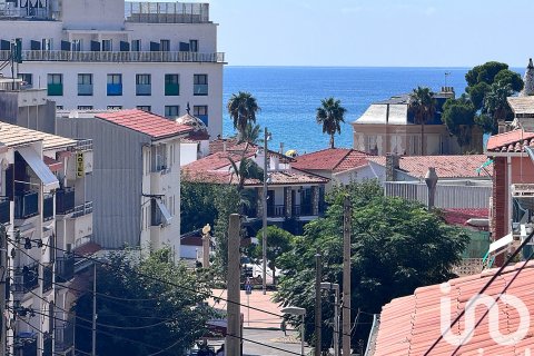 Lägenhet till salu i El Vendrell, Tarragona, Spanien 4 sovrum, 111 kvm. Nr. 153069 - foto 2