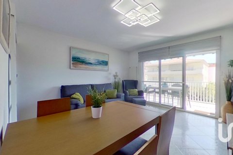 Lägenhet till salu i El Vendrell, Tarragona, Spanien 4 sovrum, 111 kvm. Nr. 153069 - foto 3