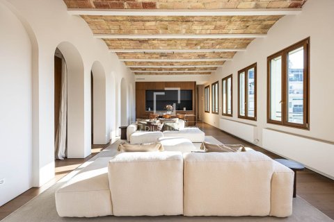 Apartment à vendre à Barcelona, Espagne, 2 chambres, 142 m2 No. 150568 - photo 4