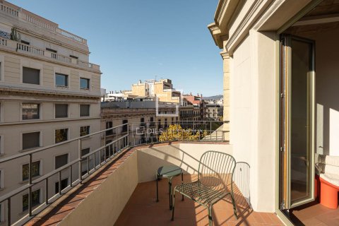 Apartment à vendre à Barcelona, Espagne, 2 chambres, 142 m2 No. 150568 - photo 21