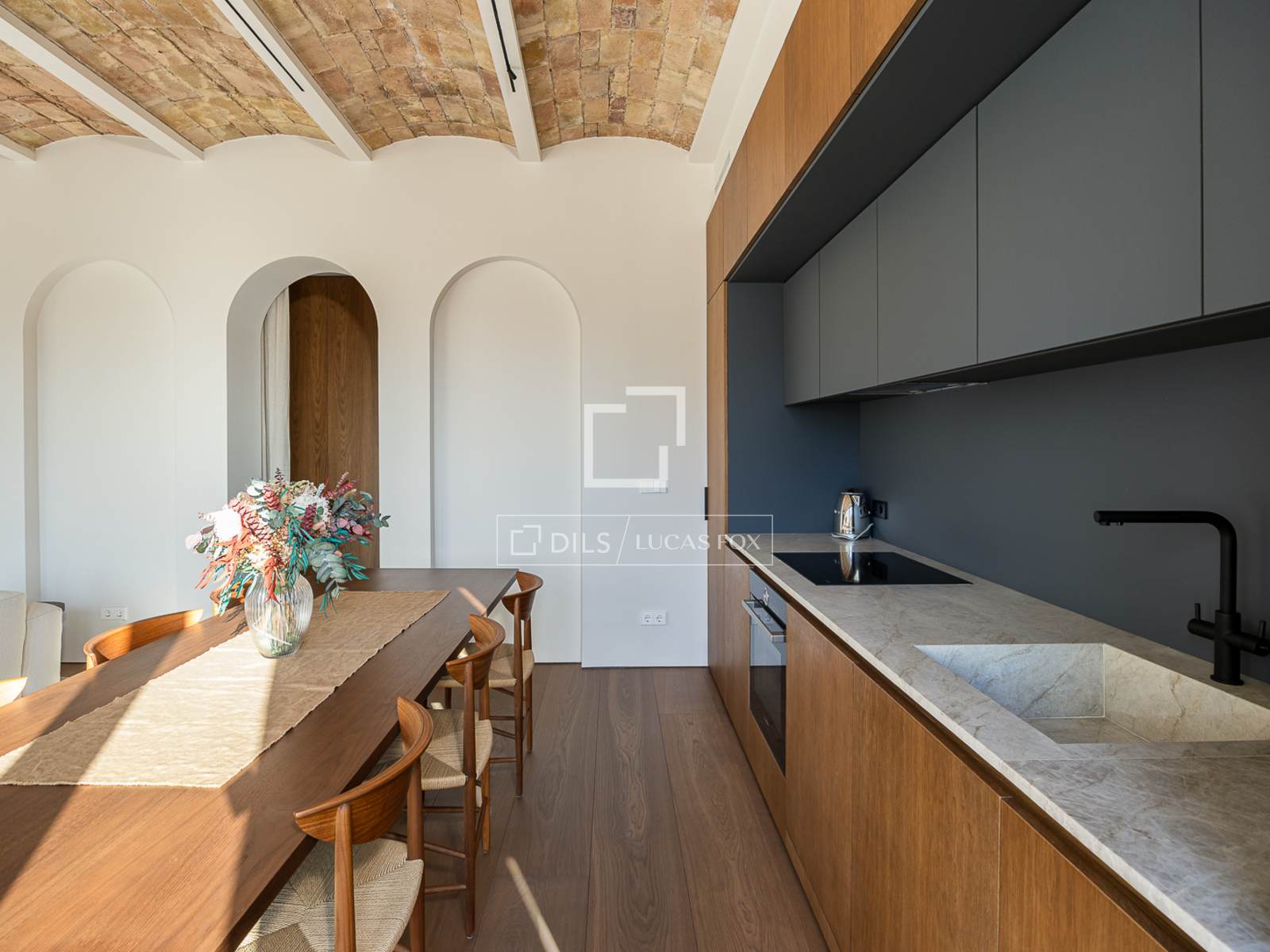 Apartment à Barcelona, Espagne 2 chambres, 142 m2 No. 150568