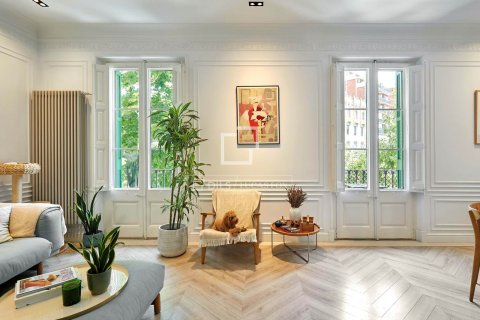 Apartamento en Barcelona, España 3 dormitorios, 113 m2 No. 150572