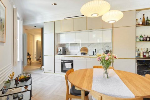 Apartamento en venta en Barcelona, España 3 dormitorios, 113 m2 No. 150572 - foto 18