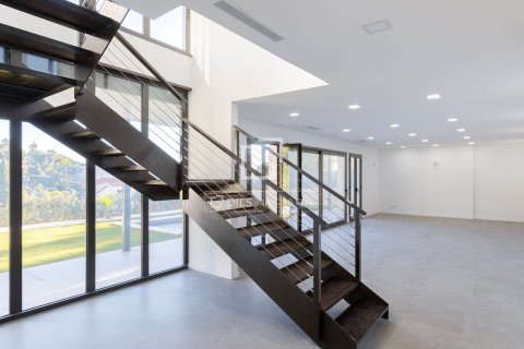 Villa for sale in Cabrils, Barcelona, Spain 4 bedrooms, 326 sq.m. No. 150569 - photo 5