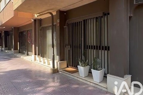 Kommersiell fastighet till salu i Barcelona, Spanien 1 sovrum, 53 kvm. Nr. 194317 - foto 14