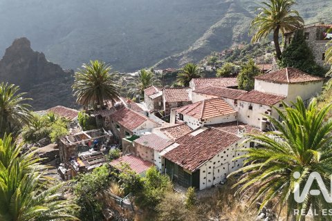 Hus till salu i Buenavista del Norte, Tenerife, Spanien 4 sovrum, 129 kvm. Nr. 194316 - foto 2