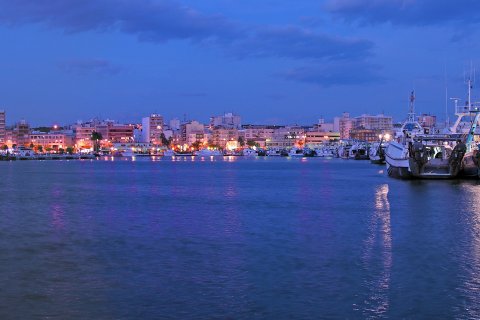 Huoneisto myytävänä Alicante, Espanja, 2 makuuhuonetta, 71 m2 No. 164851 - kuva 8