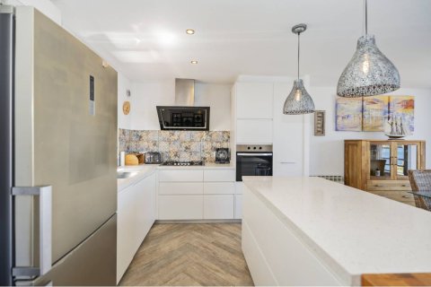 Apartment à vendre à Es Castell, Menorca, Espagne, 2 chambres, 81 m2 No. 168289 - photo 10