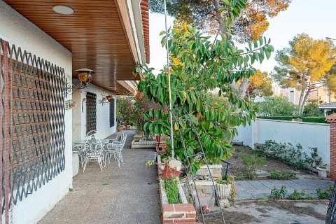 Продажа виллы Дехеса де Кампоамор, Аликанте, Испания 8 спален, 300м2 №111132 - фото 4
