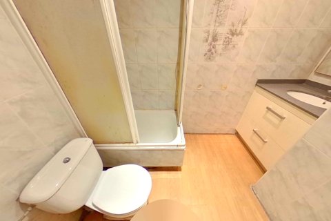 Apartament w Barcelona, Hiszpania 3 sypialnie, 67 mkw. nr 167157 – zdjęcie 21