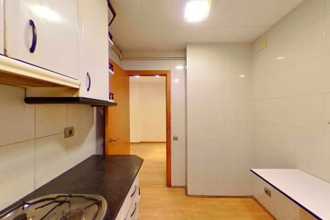 Apartament w Barcelona, Hiszpania 3 sypialnie, 67 mkw. nr 167157 – zdjęcie 6