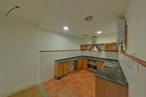 Продажа квартиры в Барселона, Испания 2 спальни, 84м2 №167154 - фото 6