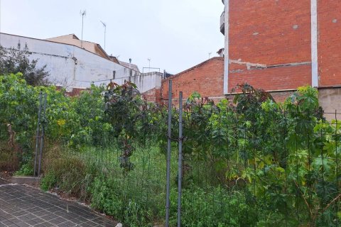 Land plot for sale in Badalona, Barcelona, Spain No. 167158 - photo 3