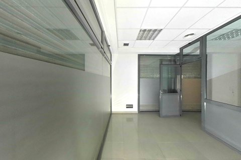 Huoneisto myytävänä Olesa de Montserrat, Barcelona, Espanja , 74 m2 No. 167159 - kuva 3