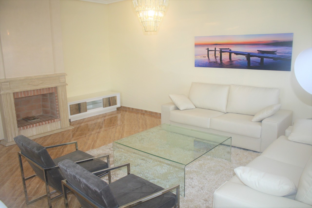 Villa in Torrevieja, Alicante, Spain 3 bedrooms, 315 sq.m. No. 115992