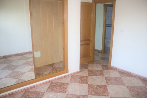 Townhouse for sale Torrevieja, Alicante, Spain 2 bedrooms, 172 sq.m. No. 115994 - photo 10