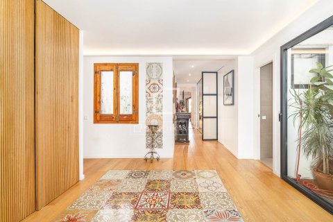 Penthouse à vendre à Barcelona, Espagne, 2 chambres, 136 m2 No. 161358 - photo 15