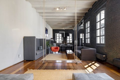 Lägenhet för uthyrning i Barcelona, Spanien 2 sovrum, 251 kvm. Nr. 161360 - foto 18