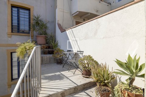 Lägenhet för uthyrning i Barcelona, Spanien 2 sovrum, 251 kvm. Nr. 161360 - foto 24