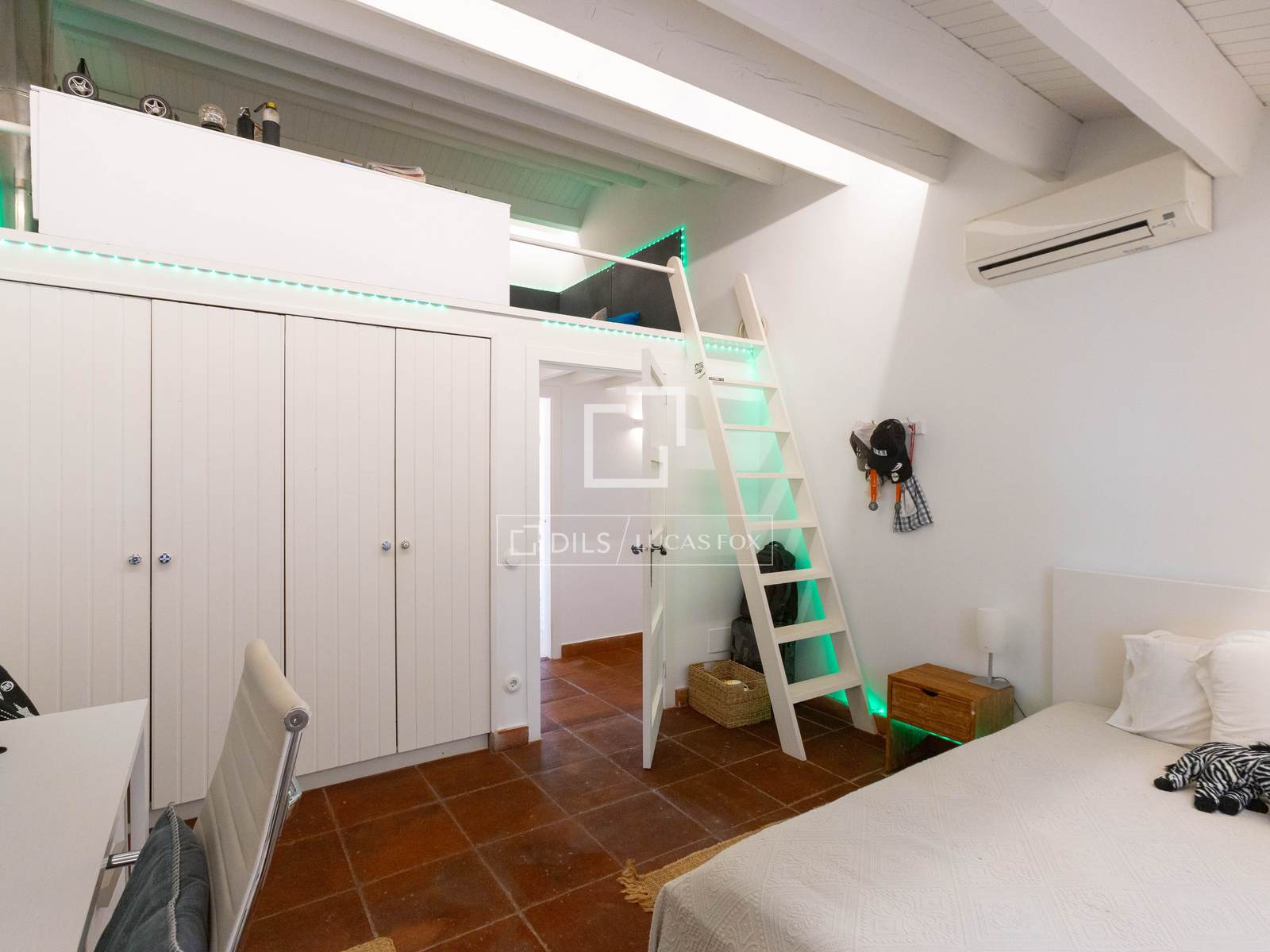 Villa i Cabrera de Mar, Barcelona, Spanien 5 sovrum, 592 kvm. Nr. 161357
