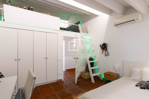 Huvila myytävänä Cabrera de Mar, Barcelona, Espanja, 5 makuuhuonetta, 592 m2 No. 161357 - kuva 21