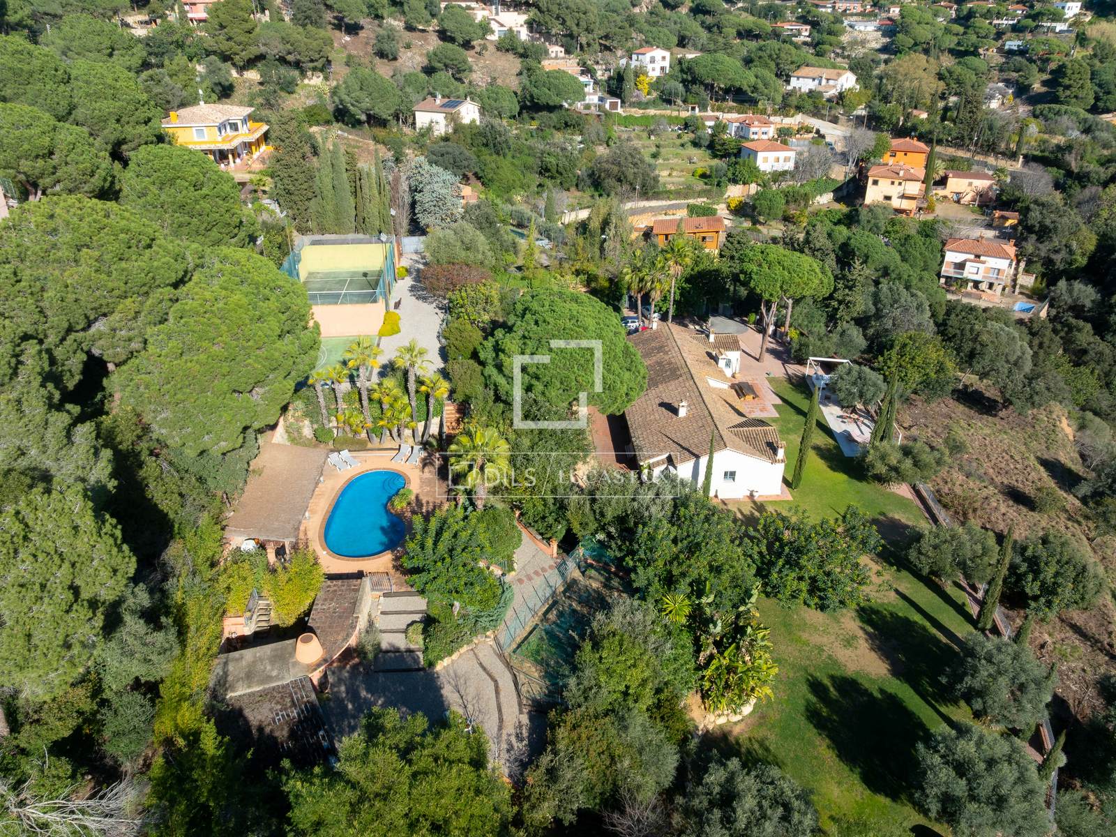 Villa i Cabrera de Mar, Barcelona, Spanien 5 sovrum, 592 kvm. Nr. 161357