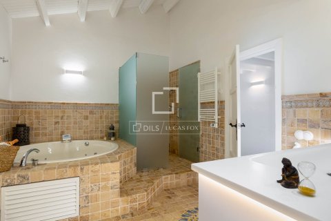 Huvila myytävänä Cabrera de Mar, Barcelona, Espanja, 5 makuuhuonetta, 592 m2 No. 161357 - kuva 17
