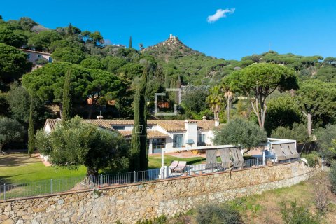 Huvila Cabrera de Mar, Barcelona, Espanja 5 makuuhuonetta, 592 m2 No. 161357