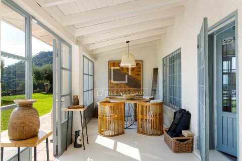 Huvila myytävänä Cabrera de Mar, Barcelona, Espanja, 5 makuuhuonetta, 592 m2 No. 161357 - kuva 9