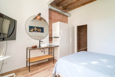 Lägenhet för uthyrning i Barcelona, Spanien 3 sovrum, 116 kvm. Nr. 161362 - foto 29