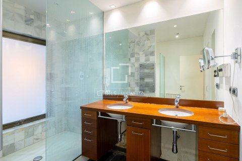 Villa för uthyrning i Sant Andreu de Llavaneres, Barcelona, Spanien 5 sovrum, 344 kvm. Nr. 161361 - foto 22