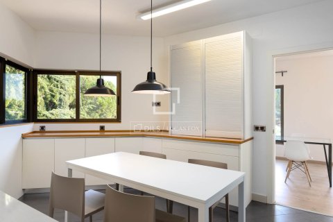 Villa för uthyrning i Sant Andreu de Llavaneres, Barcelona, Spanien 5 sovrum, 344 kvm. Nr. 161361 - foto 13