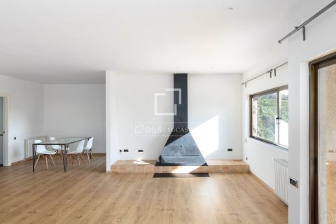 Villa för uthyrning i Sant Andreu de Llavaneres, Barcelona, Spanien 5 sovrum, 344 kvm. Nr. 161361 - foto 8