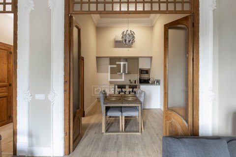 Lägenhet för uthyrning i Barcelona, Spanien 2 sovrum, 137 kvm. Nr. 161359 - foto 8