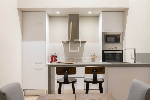 Lägenhet för uthyrning i Barcelona, Spanien 2 sovrum, 137 kvm. Nr. 161359 - foto 10