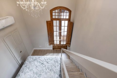 Lägenhet för uthyrning i Barcelona, Spanien 2 sovrum, 137 kvm. Nr. 161359 - foto 30