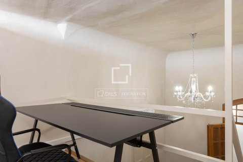 Lägenhet för uthyrning i Barcelona, Spanien 2 sovrum, 137 kvm. Nr. 161359 - foto 29