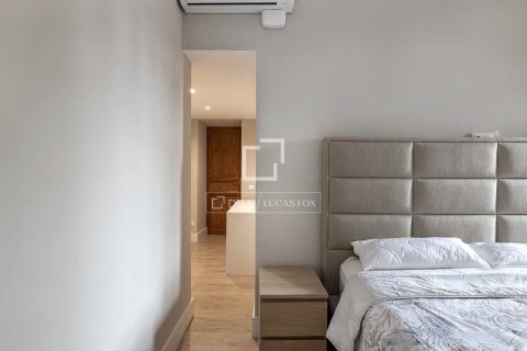 Lägenhet för uthyrning i Barcelona, Spanien 2 sovrum, 137 kvm. Nr. 161359 - foto 19