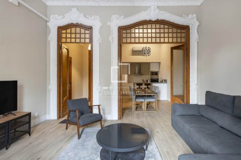 Lägenhet för uthyrning i Barcelona, Spanien 2 sovrum, 137 kvm. Nr. 161359 - foto 2