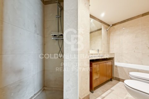 Apartment à vendre à Barcelona, Espagne, 4 chambres, 171 m2 No. 178712 - photo 15