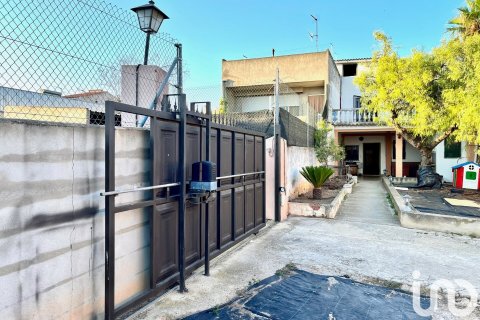 Продажа дома в Алкала де Сиверт, Кастельон, Испания 5 спален, 565м2 №154201 - фото 4