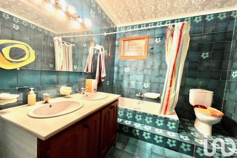 Продажа дома в Алкала де Сиверт, Кастельон, Испания 5 спален, 565м2 №154201 - фото 15