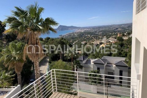 Villa en venta en Altea, Alicante, España 4 dormitorios, 260 m2 No. 57600 - foto 5