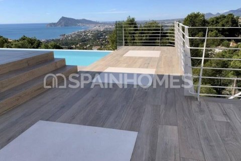 Villa en venta en Altea, Alicante, España 4 dormitorios, 260 m2 No. 57600 - foto 2