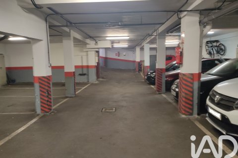 Estacionamiento en alquiler en Madrid, España 44 m2 No. 195751 - foto 3