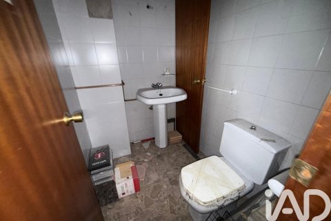 Proprietà commerciale in vendita a Leon, Spagna 3 camere da letto, 88 mq. N° 195749 - foto 6