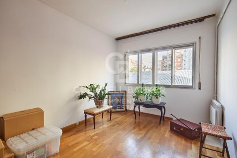 Apartment à vendre à Barcelona, Espagne, 4 chambres, 180 m2 No. 157421 - photo 21